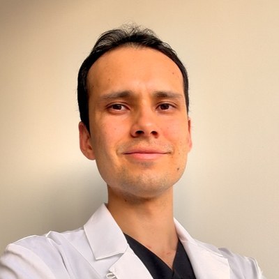 Doctor Leonel N&uacute;&ntilde;ez, anestesi&oacute;logo y m&eacute;dico funcional